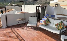 Casa Alora